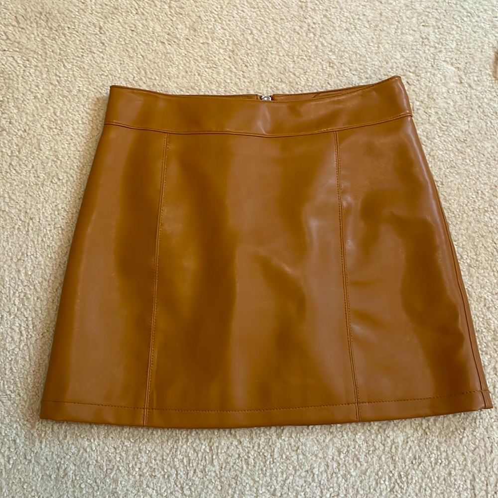 Forever 21 faux leather brown mini skirt size m